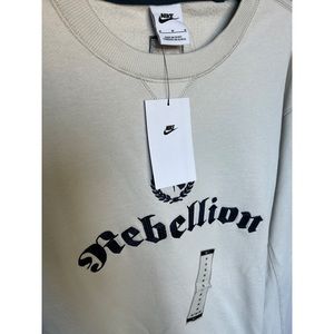 Nike Sportswear Rebellion Ambassadors Club Embroidered Pullover Gray